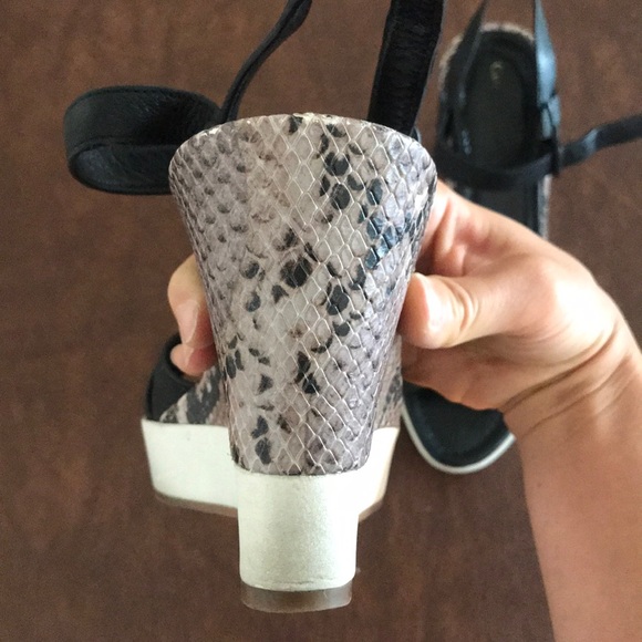 Cole Haan Nike Air Leather Wedges - Picture 3 of 4